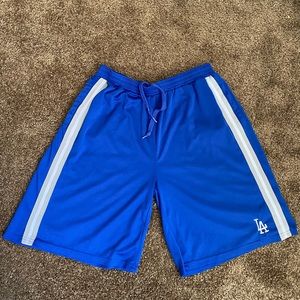 Men’s LA Dodgers shorts size XL